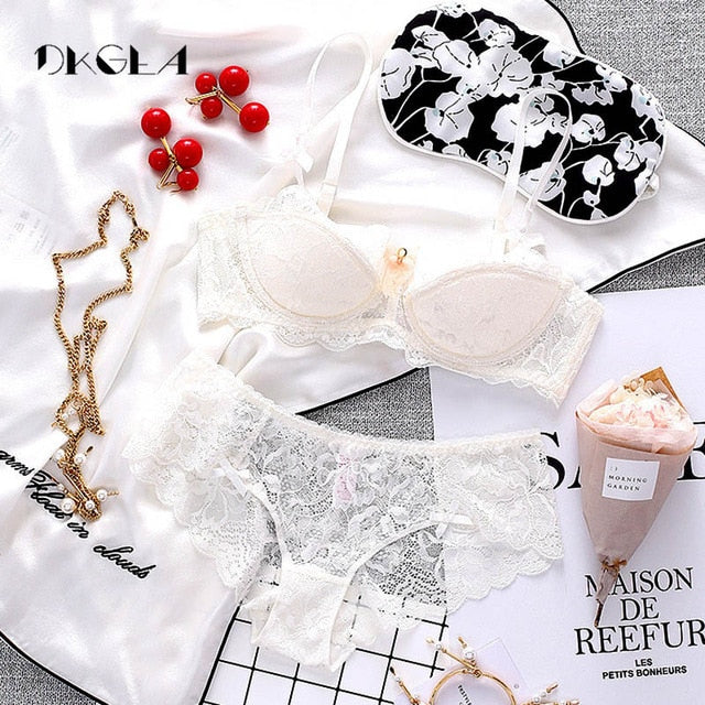 Thin Cotton Bra Panties Sets Women Lingerie Set Embroidery Hollow Brassiere  Cup Bras Lace Underwear Set (Color : White, Cup Size : 70C) : :  Fashion